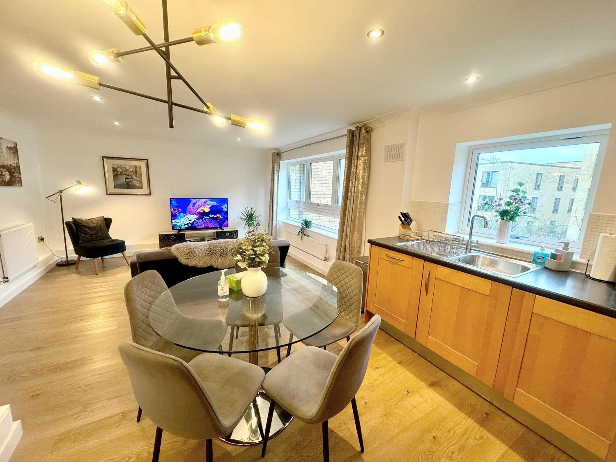 Kiwi Tree Serviced Apartment CBG Buitenkant foto